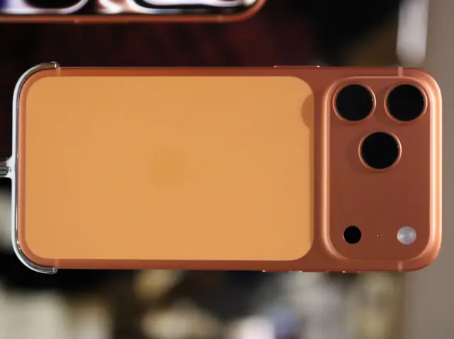 Cosmic Orange iPhone 17 Pro Max